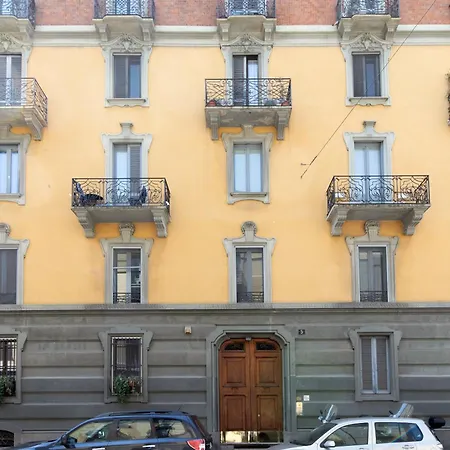 Apartamento Porta Venezia- Design Apartment, 2-bedrooms, Netflix, Wifi
